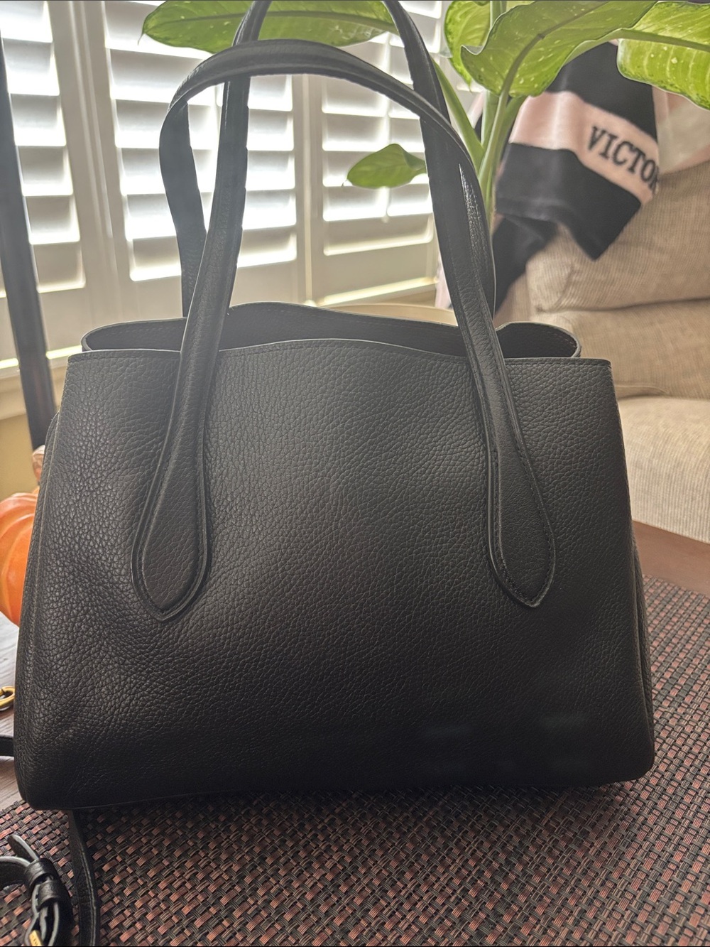 Coach Lora 30 in Black Pebbled Leather with Gold Hardware - Picture 3 of 14